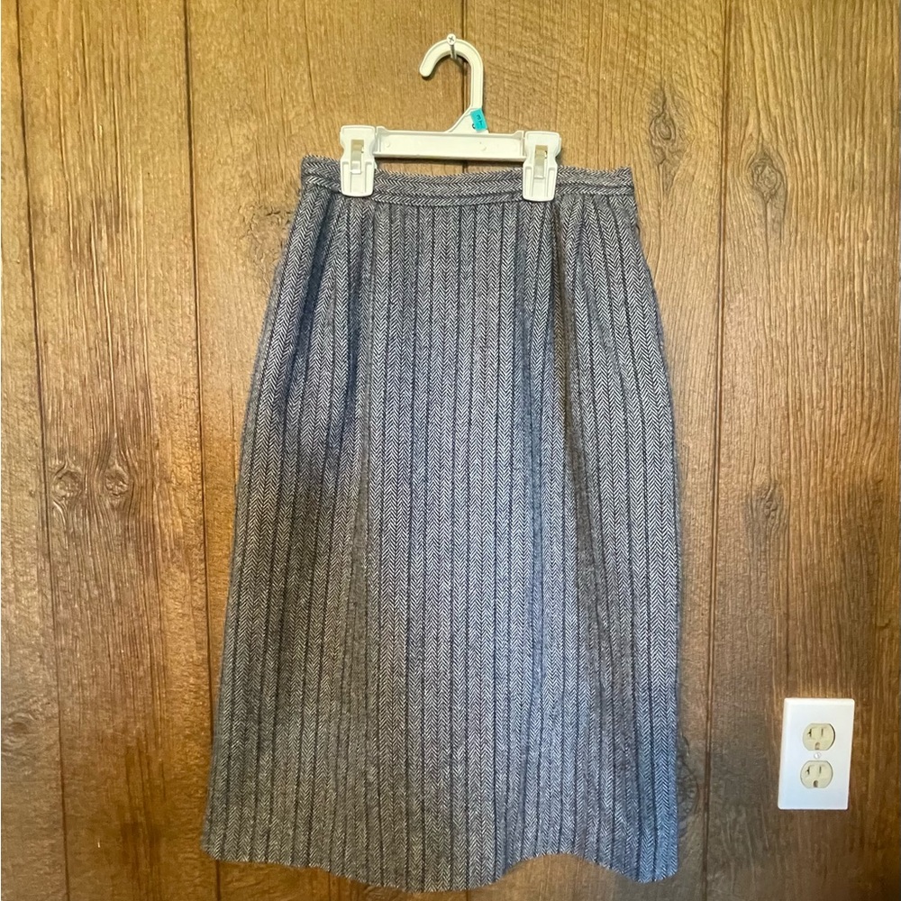 Vintage Gray Pencil Skirt